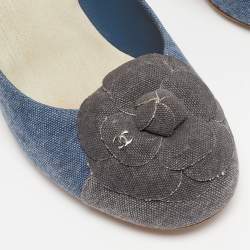 Pre Owned Chanel Blue/Grey Denim Camelia Cap Toe Pumps Size 38.5