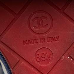 مملوكة مسبقًا Chanel Blue/White Stripe Fabric CC Slide Wedge Sandals Size 39.5