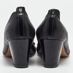 Pre Owned Chanel Black Leather And Elastic Cap Toe Pumps Size 37