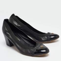 Pre Owned Chanel Black Leather And Elastic Cap Toe Pumps Size 37