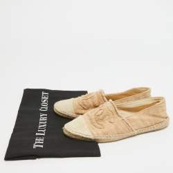 Pre Owned Chanel Beige Canvas  CC Cap Toe Espadrille Flats Size 37