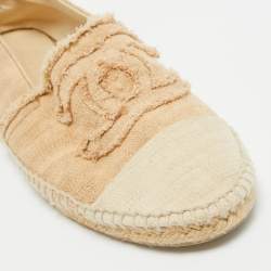 Pre Owned Chanel Beige Canvas  CC Cap Toe Espadrille Flats Size 37