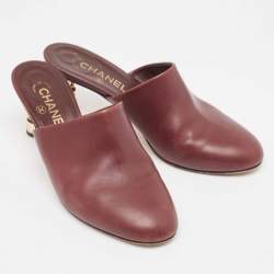 Chanel Burgundy Leather Chain Detail Heel Mules Size 39.5