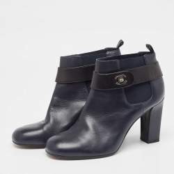 Chanel Navy Blue/Black Leather CC Turnlock Ankle Boots Size 39