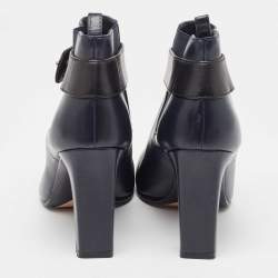 Chanel Navy Blue/Black Leather CC Turnlock Ankle Boots Size 39