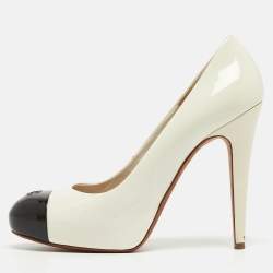Chanel Off White/Black Patent Leather CC Cap Toe Pumps Size 38