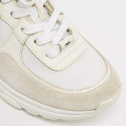 Pre Owned Chanel White Leather and Suede CC Low Top Sneakers Size 38
