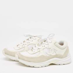 Pre Owned Chanel White Leather and Suede CC Low Top Sneakers Size 38