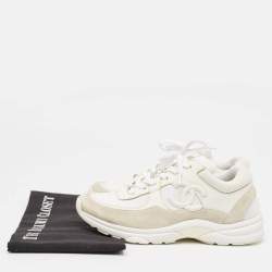 Pre Owned Chanel White Leather and Suede CC Low Top Sneakers Size 38