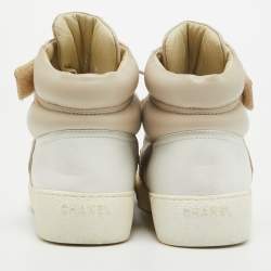 Pre Owned Chanel White/Pink Quilted Leather CC High Top Sneakers Size 35