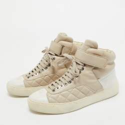 Pre Owned Chanel White/Pink Quilted Leather CC High Top Sneakers Size 35