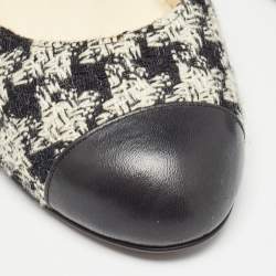 Pre Owned Chanel Black/White Tweed and Leather Cap Toe CC Pumps Size 38.5