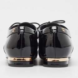 Chanel Black Patent Leather CC Lace Up Oxfords Size 40.5 