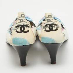 Chanel White Graffiti Print Fabric CC Scrunch Pumps Size 39.5