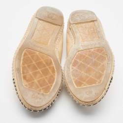 Pre Owned Chanel Beige/Black Leather CC Espadrille Flats Size 40