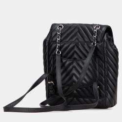 مملوكة مسبقًا Chanel Mini Chevron Calfskin Urban Spirit Backpack