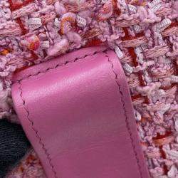Pre Owned Chanel CC Quilted Pink Tweed Flap Chain Belt Bag
