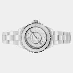 Chanel White Ceramic J12 H6345 Quartz Women's Wristwatch 33 mm