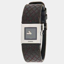 Pre Owned Chanel Matelasse Quartz Black Stainless Steel Women's Wristwatch 19 mm
