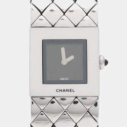 Pre Owned Chanel Matelasse Quartz Black Stainless Steel Women's Wristwatch 19 mm