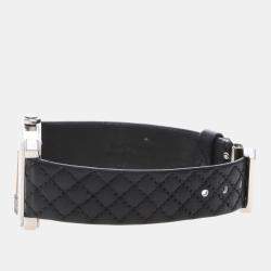 Pre Owned Chanel Boyfriend H6954 Quartz Silver Stainless Steel Women's Wristwatch 34mm
