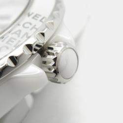 Pre Owned Chanel J12 H7419 Quartz White Ceramic Women's Wristwatch 33.5 mm