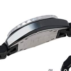 Pre Owned Chanel Black Ceramic & Rubber J12 H0681 Unisex Wristwatch 33 mm