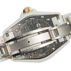Pre Owned Chanel White Ceramic Rose Gold Plated Stainless Steel Diamond J12 H2180 Women's Wristwatch 38 mm