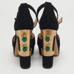 مملوكة مسبقًا صندل شارلوت أوليمبيا بحزام للكاحل منصة سوداء من جلد سويدي مطرزة مقاس 38