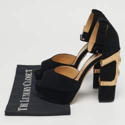 مملوكة مسبقًا صندل شارلوت أوليمبيا بحزام للكاحل منصة سوداء من جلد سويدي مطرزة مقاس 38