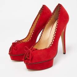 مملوكة مسبقًا Charlotte Olympia Red Suede Daphne Scalloped Trim Peep Toe Platform Pumps Size 40