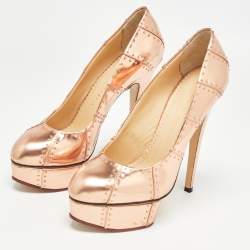 مملوكة مسبقًا حذاء كعب عالي شارلوت أوليمبيا مرصع منصة جلد لون ذهبي وردي مقاس 38.5