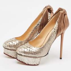 مملوكة مسبقًا Charlotte Olympia Gold/Silver Python Leather Platform Pumps Size 37.5