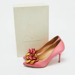 Pre Owned Charlotte Olympia Pink Satin Flower Detail Pointed Toe Pumps Size 39