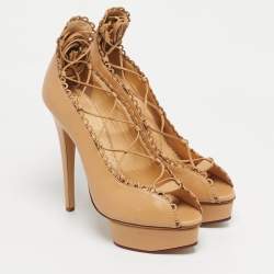 Pre Owned Charlotte Olympia Beige Leather Paloma Platform Pumps Size 40.5