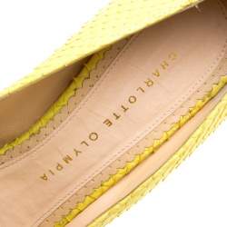 Pre Owned حذاء شارلوت اوليمبيا بريسيلا جلد ثعبان وردي نعل سميك مقاس 40