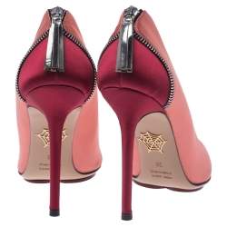 Pre Owned حذاء كعب عالي شارلوت اوليمبيا مونرو ساتان أحمر ووردي مقدمة مدببة مقاس 39