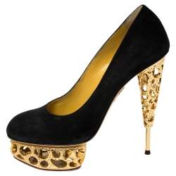 Pre Owned حذاء كعب عالى شارلوت أوليمبيا أوبجيكت دوأرت كعب متعرج ذهبى سويدى مقاس 39