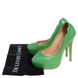 Pre Owned حذاء كعب عالي شارلوت اوليمبيا جلد ثعبان أخضر نعل سميك مقاس 36 