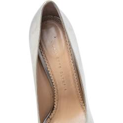 Pre Owned حذاء كعب عالي شارلوت أوليمبيا مونرو جلد ذهبي ميتاليك مقدمة مدببة مقاس 41