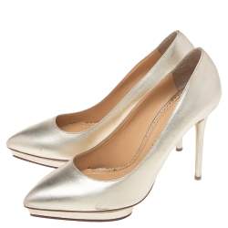 Pre Owned حذاء كعب عالي شارلوت أوليمبيا مونرو جلد ذهبي ميتاليك مقدمة مدببة مقاس 41