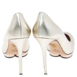 Pre Owned حذاء كعب عالي شارلوت أوليمبيا مونرو جلد ذهبي ميتاليك مقدمة مدببة مقاس 41