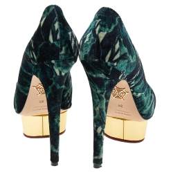 Charlotte Olympia Green Printed Velvet Dolly Platform Pumps Size 36