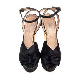 مملوكة مسبقًا صندل شارلوت أوليمبيا سيرينا ساتان أسود بفيونكة ونعل سميك وحزام كاحل مقاس 38