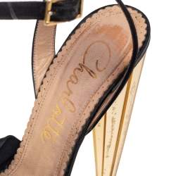 مملوكة مسبقًا صندل شارلوت أوليمبيا سيرينا ساتان أسود بفيونكة ونعل سميك وحزام كاحل مقاس 38