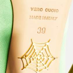 Pre Owned Charlotte Olympia Green Satin Debonaire Pointed Toe Platform Pumps Size 39