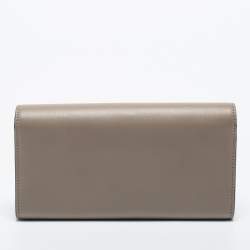 Pre Owned Chloe Taupe Leather Georgia Continental Wallet