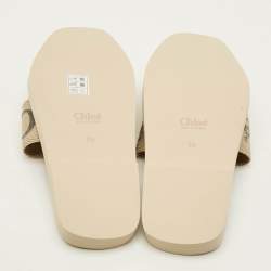 Pre Owned صندل فلات كلوي وودي قماش مطبوع شعار أبيض مقاس 38