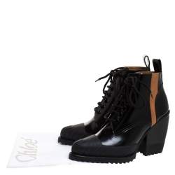 Pre Owned Chloé Black Leather Rylee Rubber Cap Toe Lace Up Ankle Boots Size 37.5