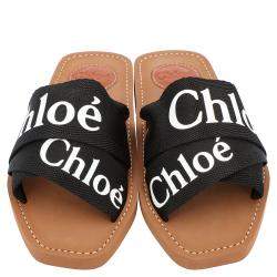 Pre Owned صندل كلوي "وودي" سير مطبوع شعار الماركة كانفاس أسود مقاس 36